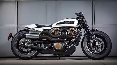 Harley Davidson Showroom in Bhiwandi